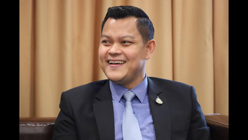 Govt spokesman tests positive for COVID-19, forced to work from home