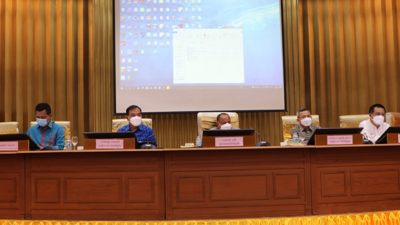 Governor calls on media to tell people about Phuket COVID rules