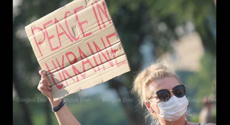 Thais urged to offer aid to Ukrainians