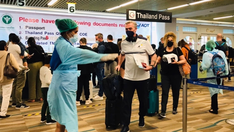 ‘Eased’ entry measures for tourists fail to draw traction