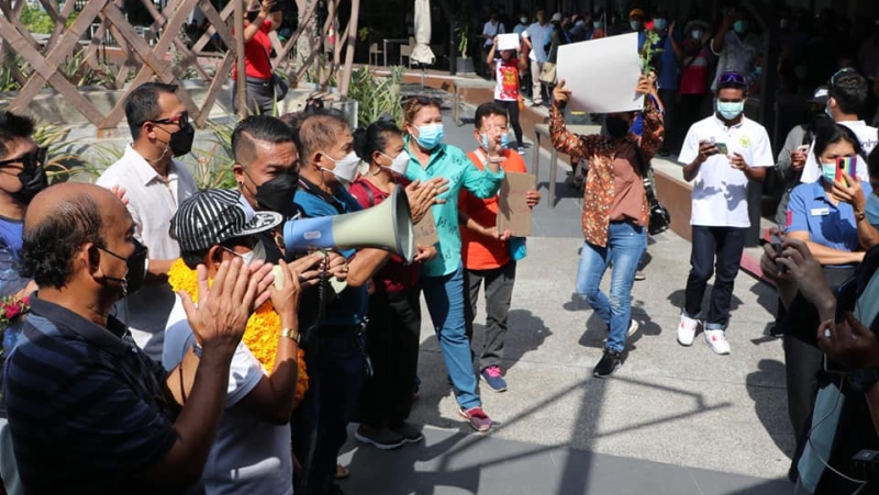 Patong Bay Hill supporters turn out