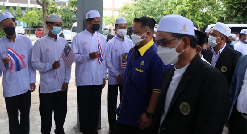Local school welcomes Crown Prince of Perlis