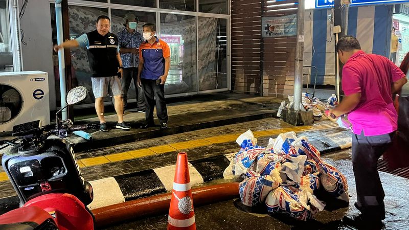 Officials target Soi Paniang flooding