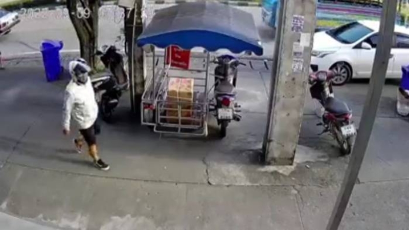 Thief nabbed for lifting mobile phones from motorbikes