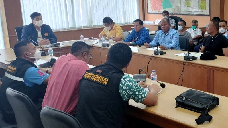 Kamala taxi drivers vow to end violence