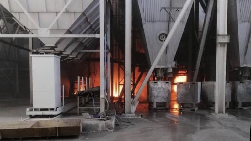 Explosion, fire at smelting plant in Wichit