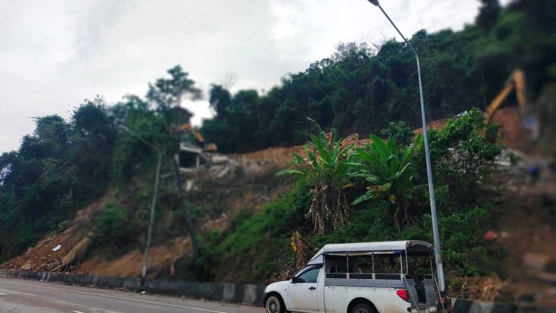 Officials consider reopening bypass lanes