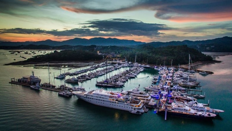 Marina drive for Phuket
