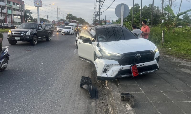 Man killed in collision at Thepkrasattri U-turn