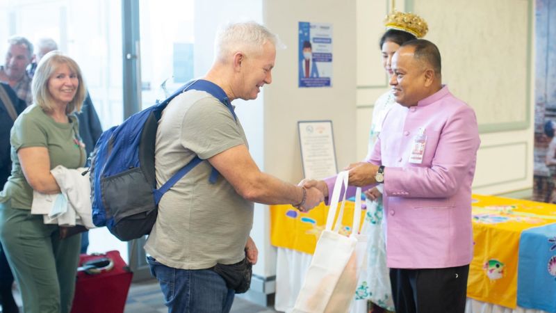 Phuket arrivals hit new record high as Thailand celebrates 10mn visits