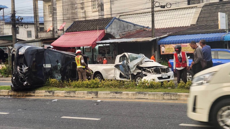 Five injured in pickup wipeout in front of Kathu school