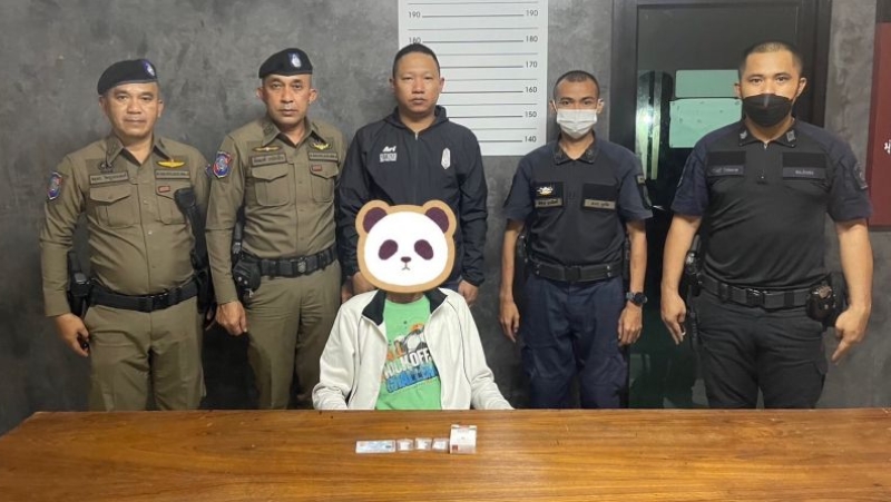Patong police arrest man, 61, for cocaine on Bangla Rd