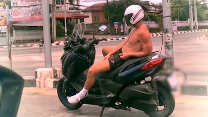 Tourists on motorbikes targetted in new Phuket road safety campaign