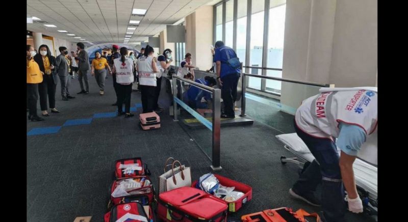 ‘Collapsed plate’ caused Don Mueang walkway accident