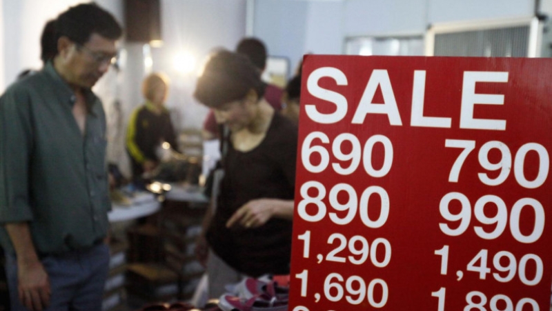 Growth forecast revised down to 3.5%