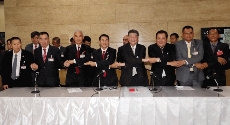 Pheu Thai brings six small parties into its alliance