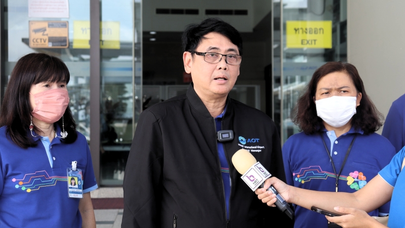 Phuket airport chief confirms app taxis welcome from Sept 1
