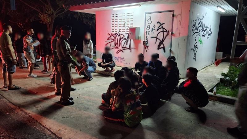 Police break up mass teen gathering in Koh Kaew