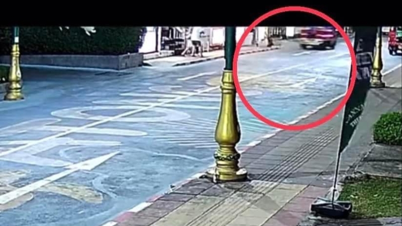 Tuk-tuk in hit-and-run on tourist in Patong
