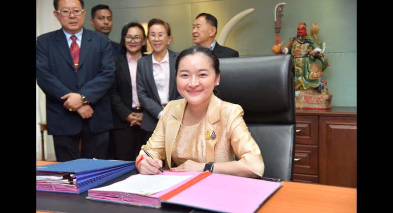 New foreign tourism goal set at B3trn