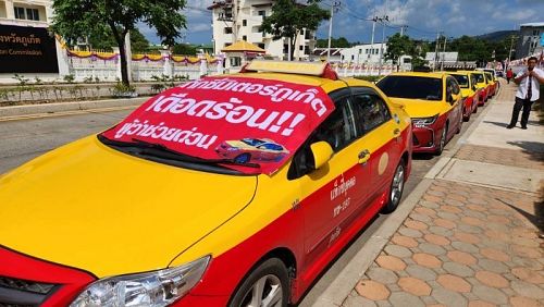 Officials attempt to unravel taxi driver woes