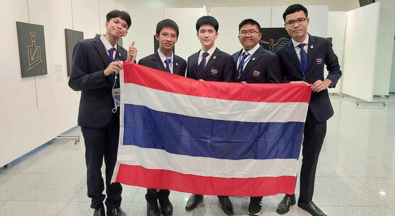 Thais scoop gold at ‘astro’ Olympiad