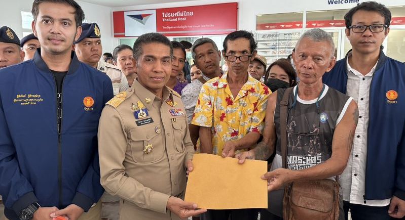 Disgruntled Surin Beach vendors petition new Governor