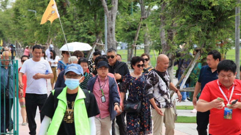Packages a way to woo more Chinese visitors
