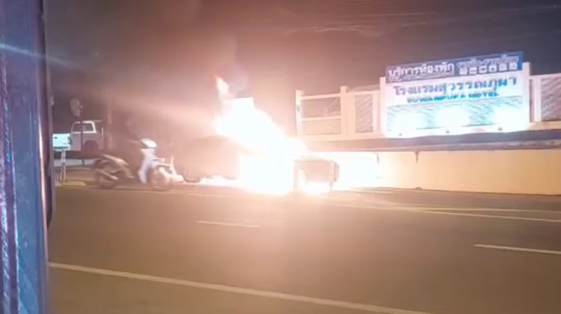 Patong Police deputy’s BMW destroyed by fire