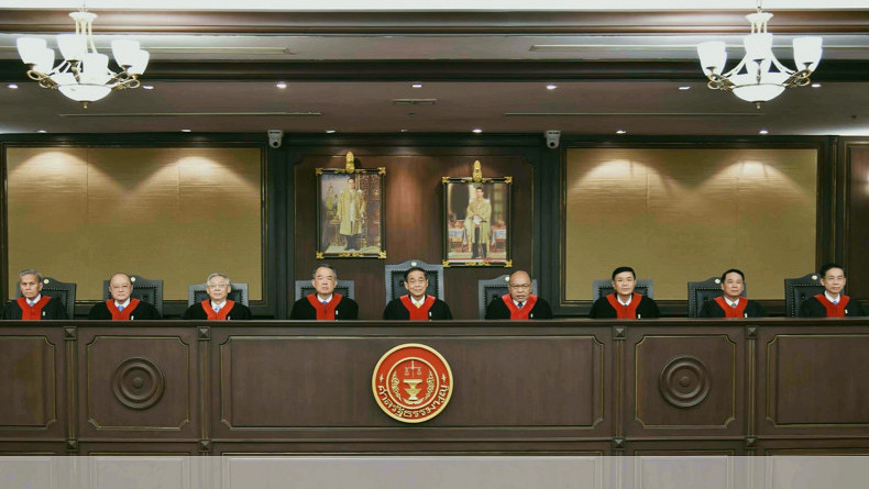 MFP ordered to drop plans to amend lese-majeste law