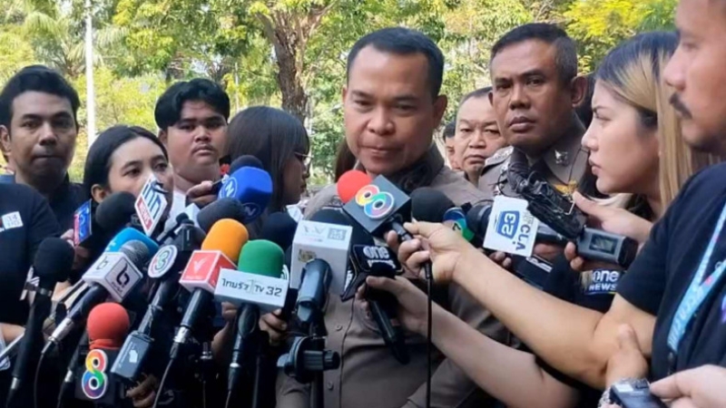 Police checks on Filipino transvestites after brawl with Thais