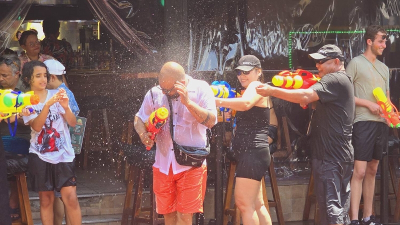 Bangla gets Songkran water fights started