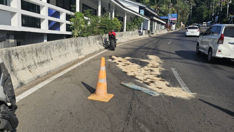 Man dies as motorbike hits concrete barrier in Kalim