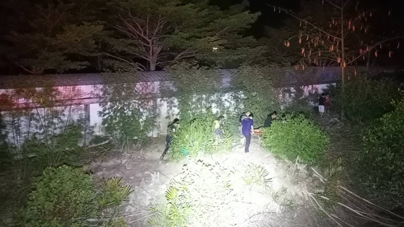Woman jumps from Thepsrisin Bridge