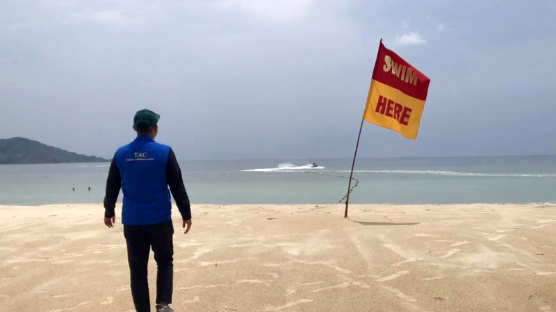 Uzbek man drowns at Kata Noi