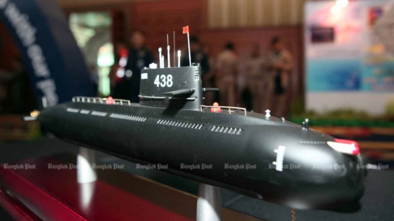 Navy sub deal back on track