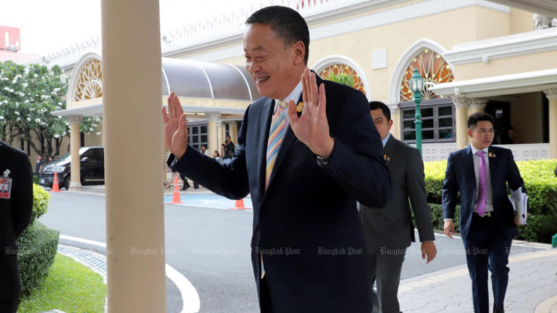 PM shoots down quit rumours