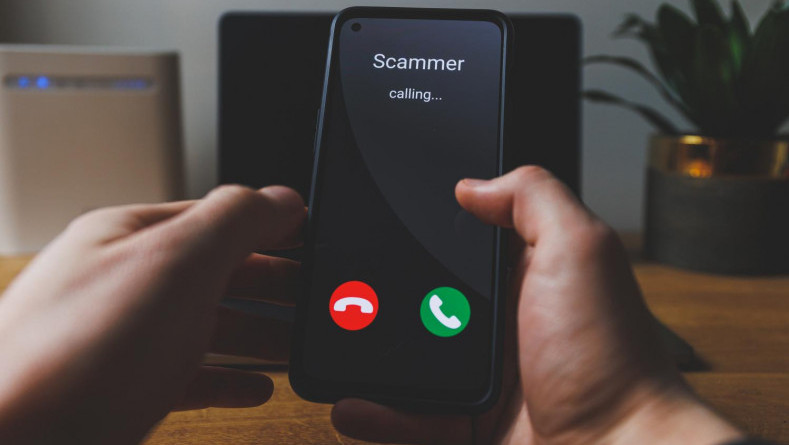 People ‘scammed’ online to get more help