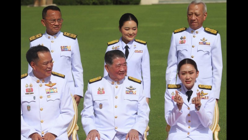 PM vows to serve full three-year term