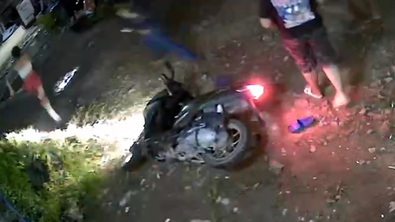 Brazen motorbike theft thwarted