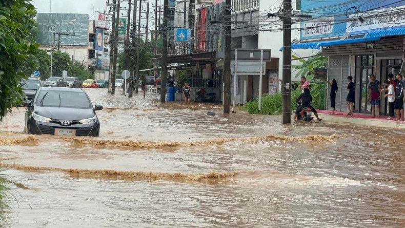 Heavy rains to come see nationwide flash-flood warning issued