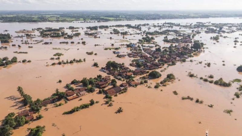 Mekong bursts into Nong Khai, Bueng Kan