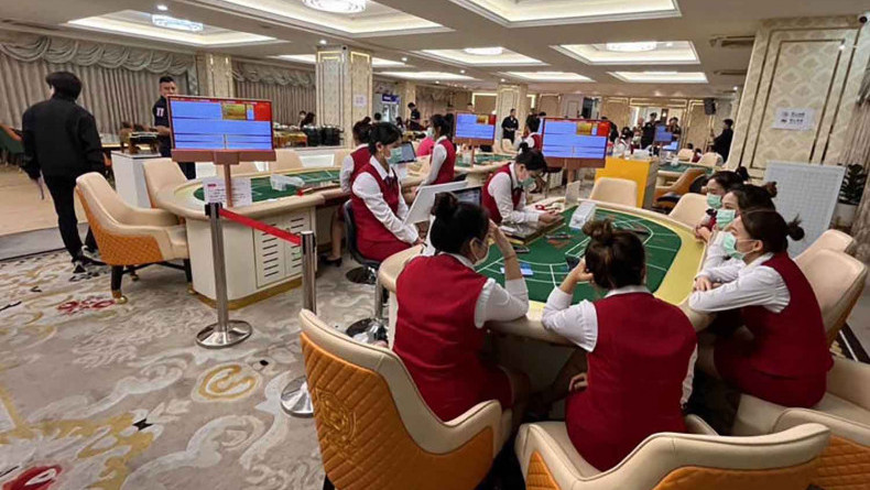 Casino plan gains momentum
