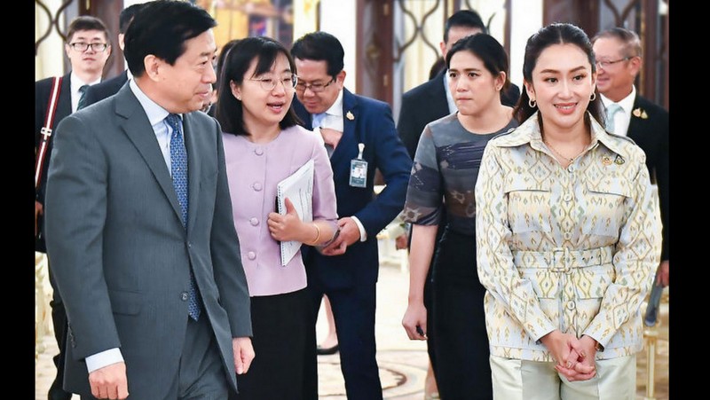 PM courts China on 6G launch base
