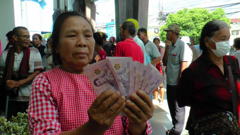 New stimulus efforts readied