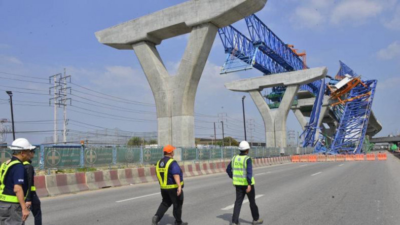 Rama II motorway construction put on hold after fatal crane collapse