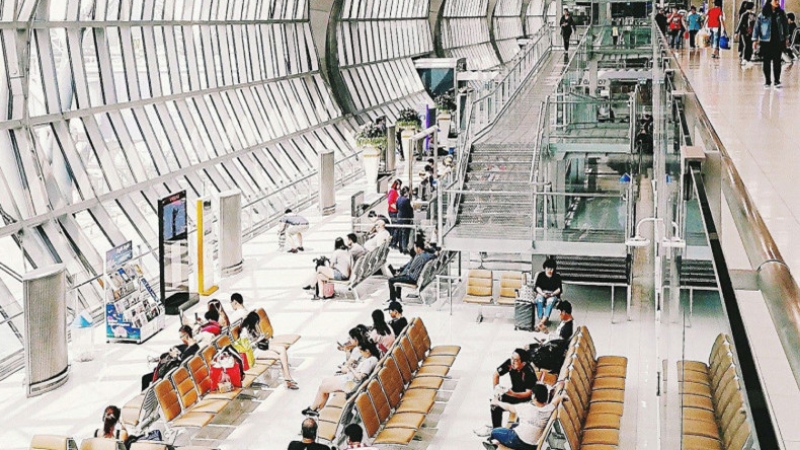 Airports ease booze rules