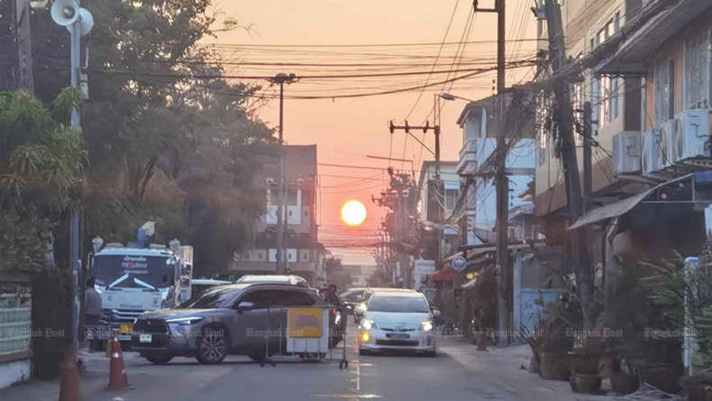 Red-level air pollution blankets most of Thailand