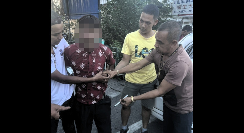 Man arrested for threatening taxi driver with pen gun