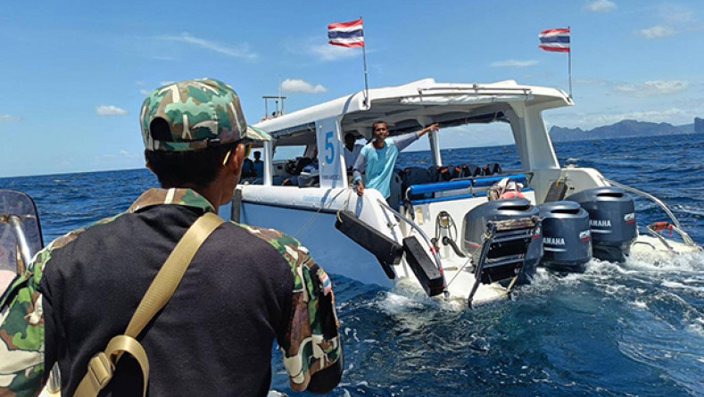 28 tourists rescued from leaking speedboat off Krabi mainland
